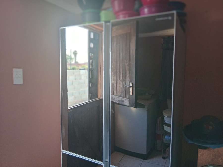 2 Bedroom Property for Sale in Kwa Nobuhle Eastern Cape